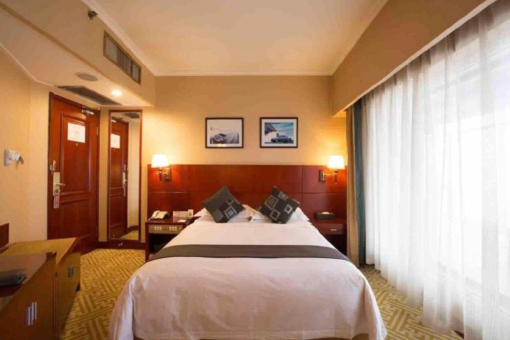 ฉางชุน การ์เดน โฮเต็ล Hotel ภายนอก รูปภาพ