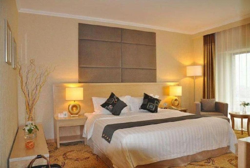 ฉางชุน การ์เดน โฮเต็ล Hotel ภายนอก รูปภาพ