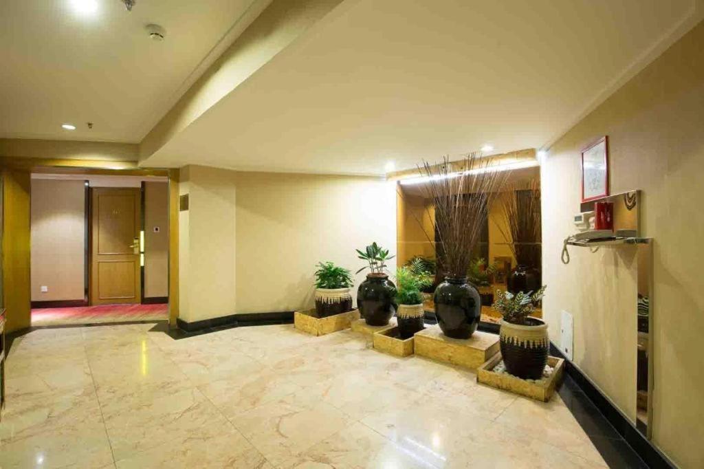 ฉางชุน การ์เดน โฮเต็ล Hotel ภายนอก รูปภาพ