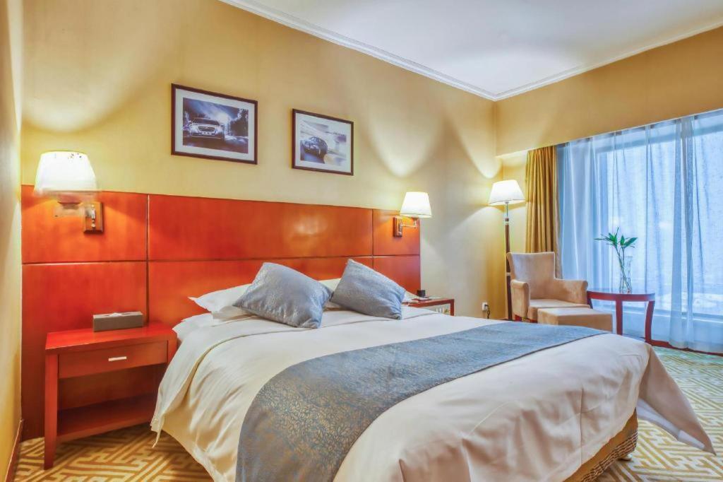 ฉางชุน การ์เดน โฮเต็ล Hotel ภายนอก รูปภาพ